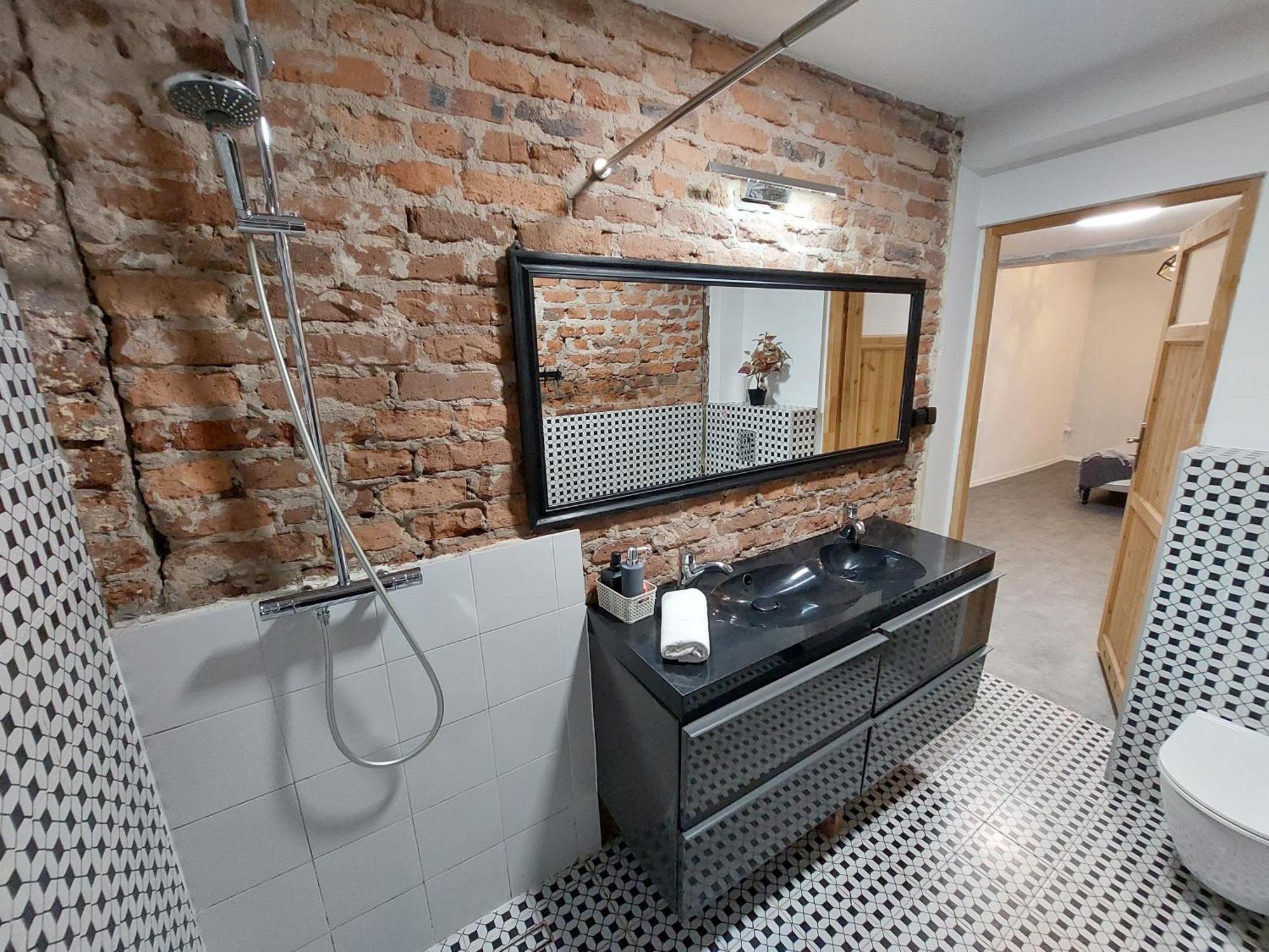 Flores Apartament Katowice Szoba fotó
