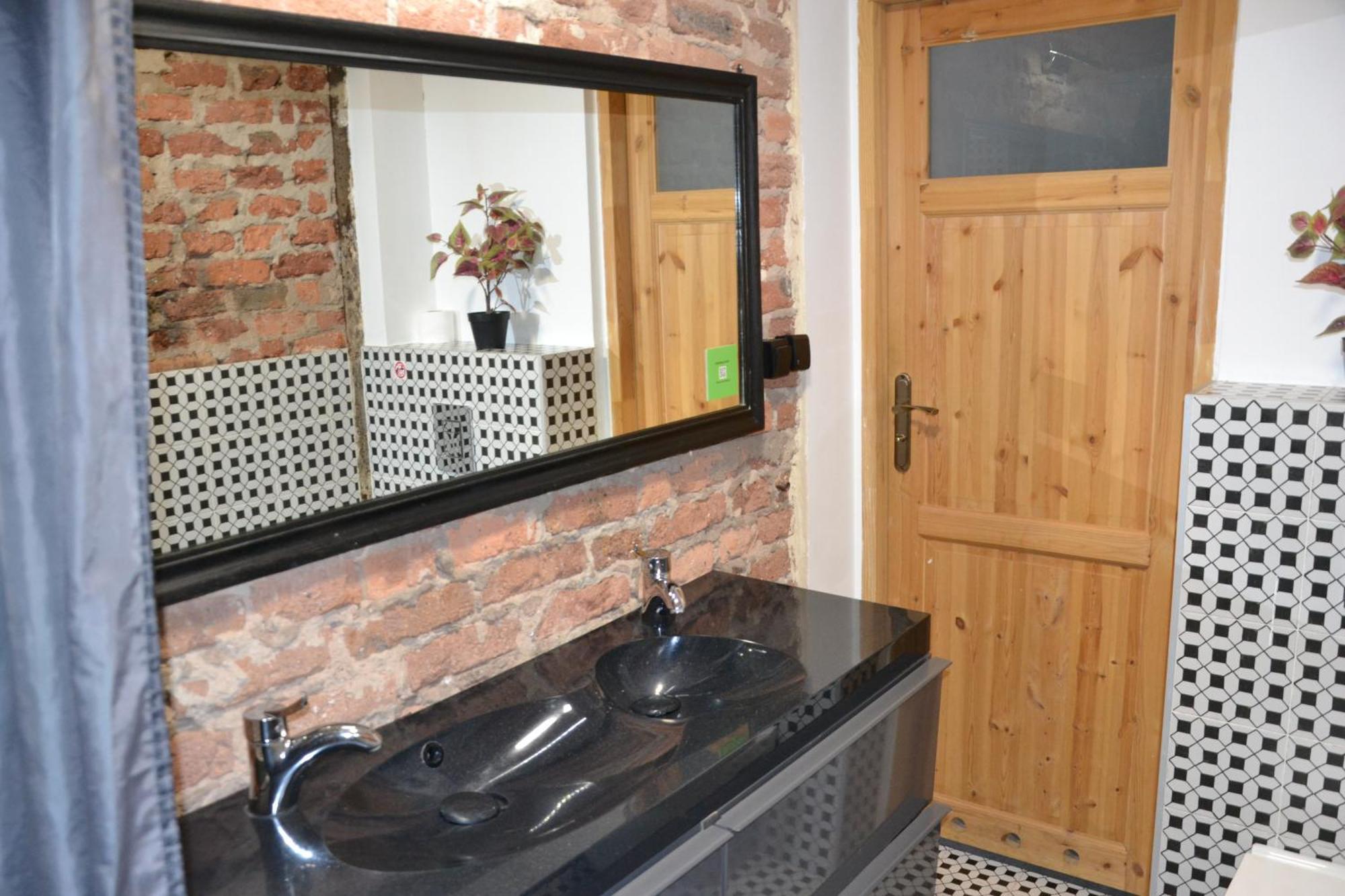 Flores Apartament Katowice Kültér fotó